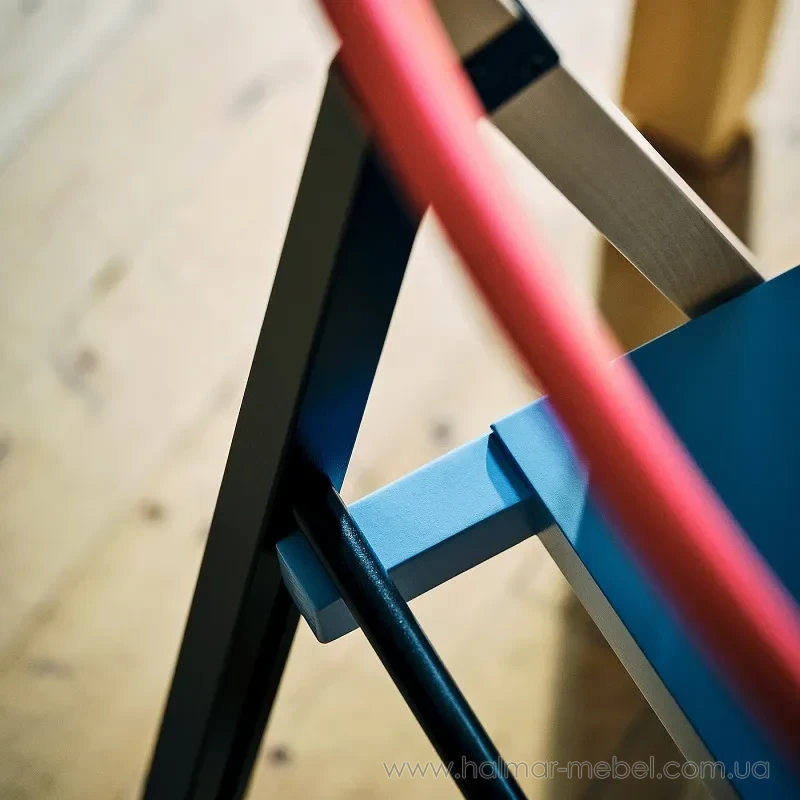 Крісло складане PS 2026 IKEA різнокольорове Крісло складане PS 2026 IKEA різнокольорове