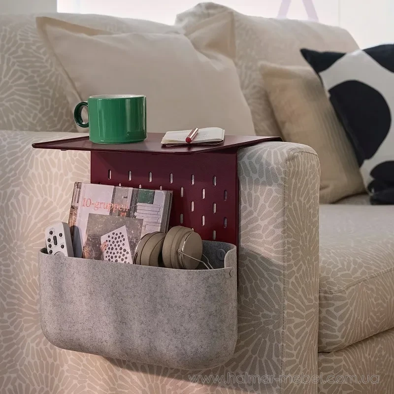 Підставка для підлокітника KRAMPHULT / SKÅDIS IKEA з кошиком темно-червоний Підставка для підлокітника KRAMPHULT / SKÅDIS IKEA з кошиком темно-червоний