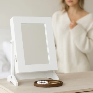 Настільна шафка-дзеркало для прикрас CHOMIK біла