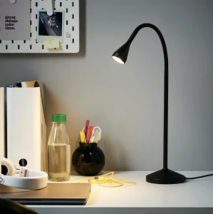 Настільна лампа LED NÄVLINGE IKEA чорний